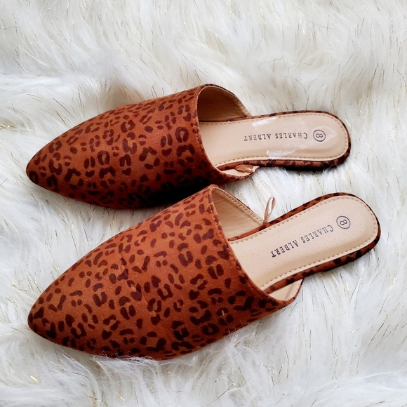 Charles Albert cheetah-print slip on flats - Picture 2 of 5